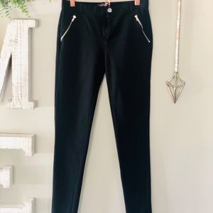 Black stretch leggings